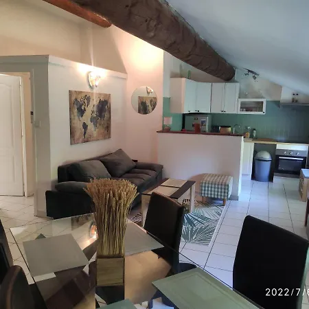 Apartment Le Mas Arles